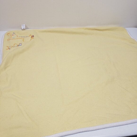 Child of Mine Carters Baby Blanket Giraffe Toucan Bird Squeaker Yellow White - Picture 4 of 9